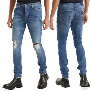 Ksubi Van Winkle Blazed Trashed
(NWOT)Skinny Jeans Size 32